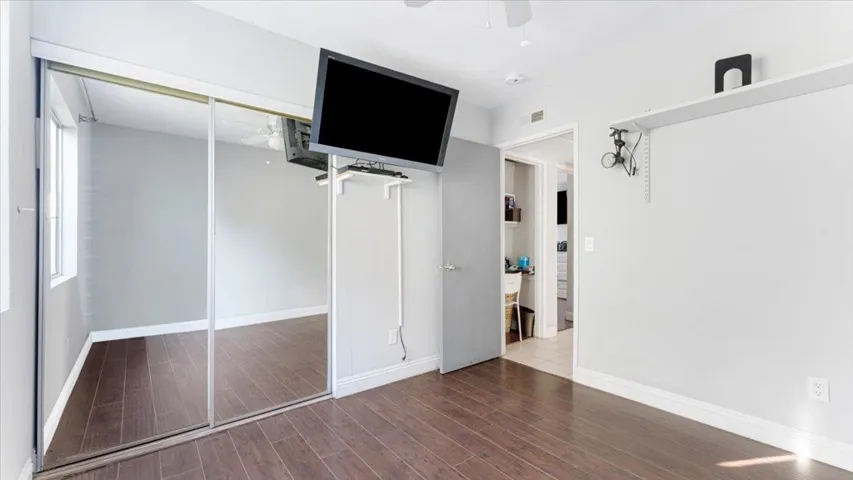 331 Treewood, San Diego, California 92114