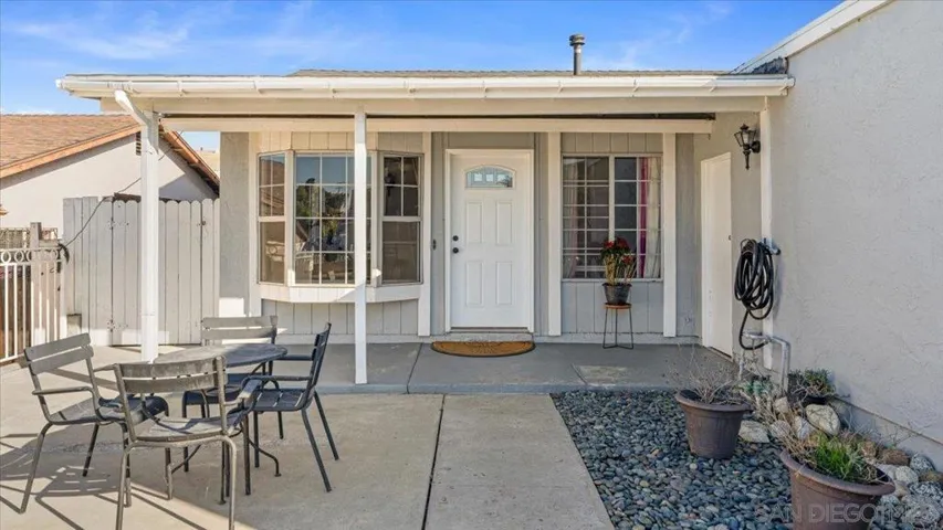 331 Treewood, San Diego, California 92114