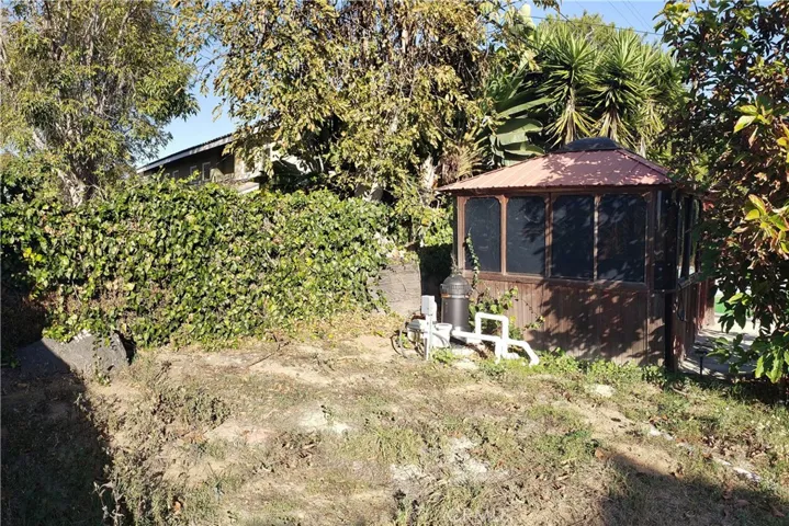 Side yard