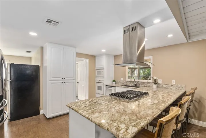 2340 Mountain Avenue, Norco, California 92860