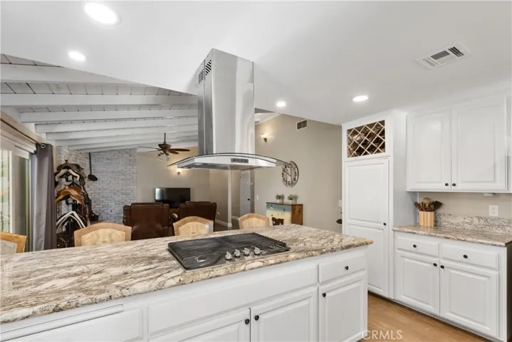 2340 Mountain Avenue, Norco, California 92860