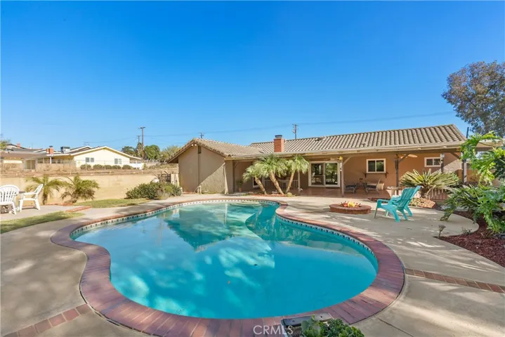 2340 Mountain Avenue, Norco, California 92860