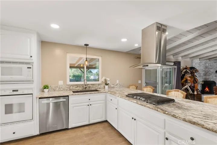 2340 Mountain Avenue, Norco, California 92860