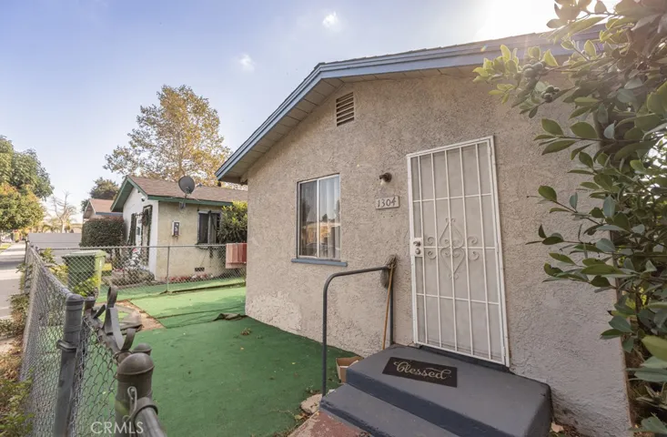 1160 Watson Avenue, Wilmington, California 90744