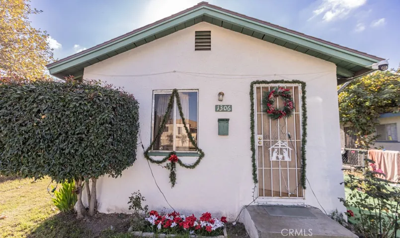 1160 Watson Avenue, Wilmington, California 90744