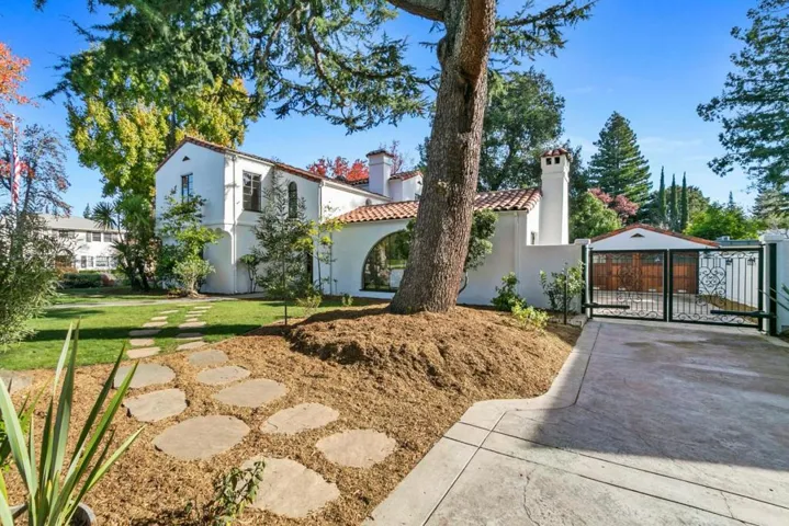 780 Hamilton Avenue, Palo Alto, California 94301