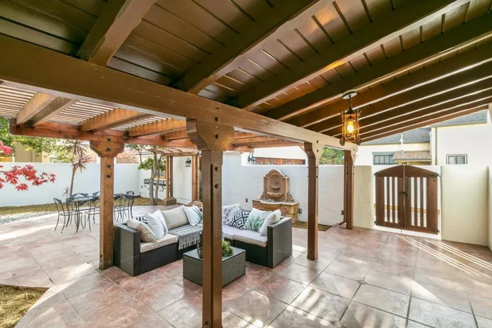780 Hamilton Avenue, Palo Alto, California 94301