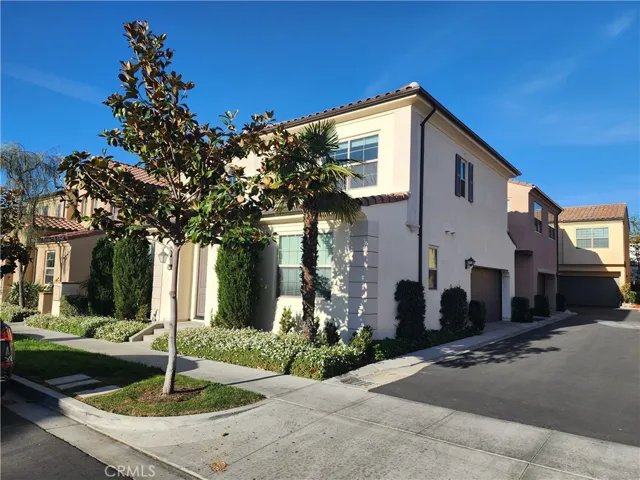 159 Quiet Grove, Irvine, California 92618