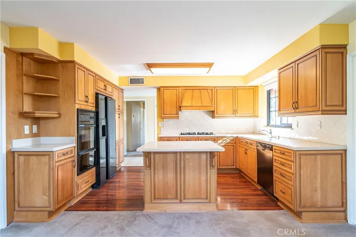 727 E Myrtle Avenue, Glendora, California 91741