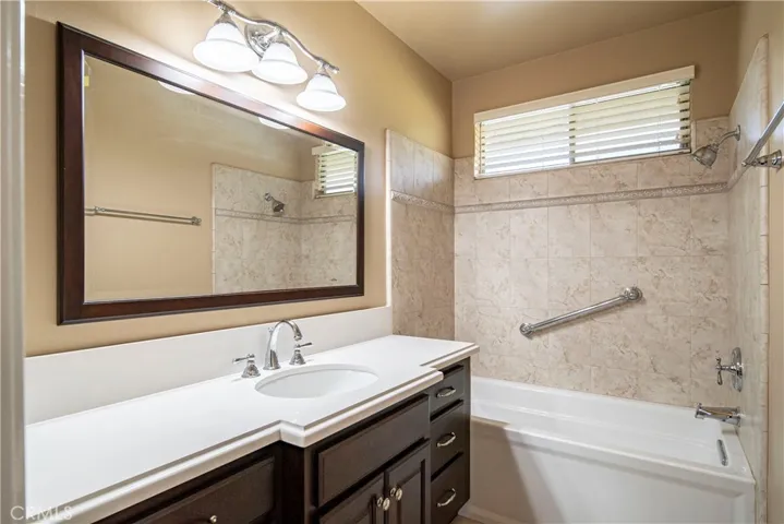 727 E Myrtle Avenue, Glendora, California 91741