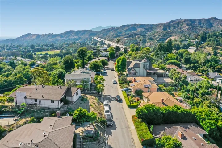 175 Sequoia Drive, Pasadena, California 91105