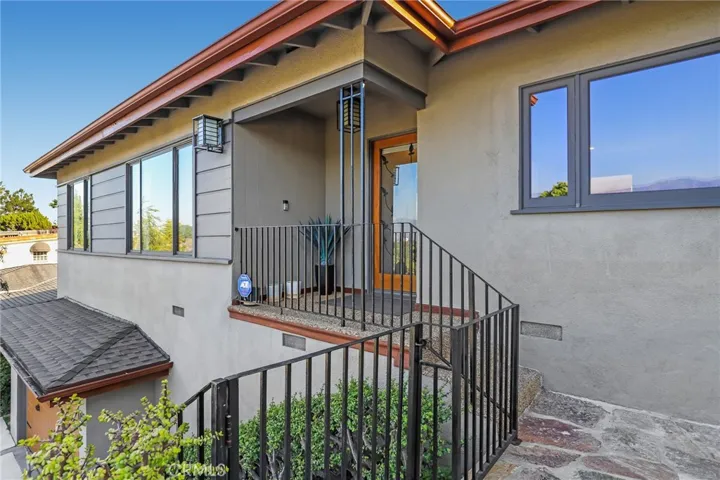 175 Sequoia Drive, Pasadena, California 91105