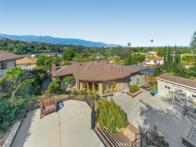 175 Sequoia Drive, Pasadena, California 91105