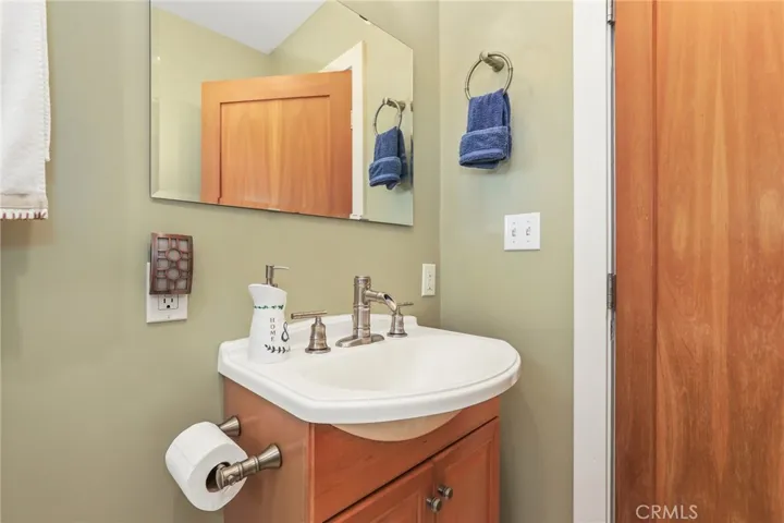 175 Sequoia Drive, Pasadena, California 91105