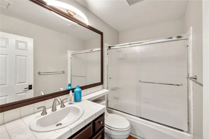 1350 Lupine Hills Drive, Vista, California 92081