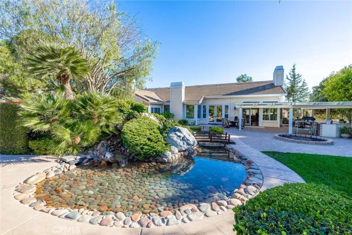 1350 Lupine Hills Drive, Vista, California 92081