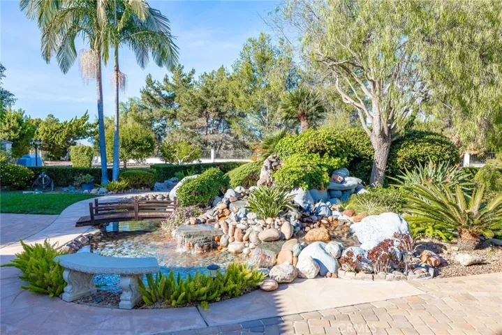 1350 Lupine Hills Drive, Vista, California 92081