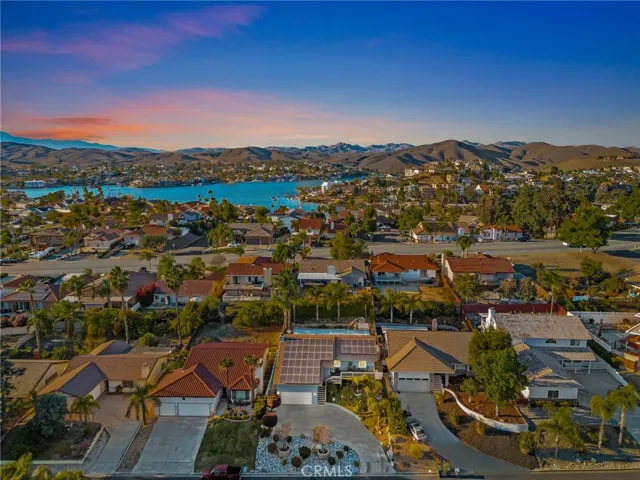 29741 Yellow Gold Drive, Canyon Lake, California 92587
