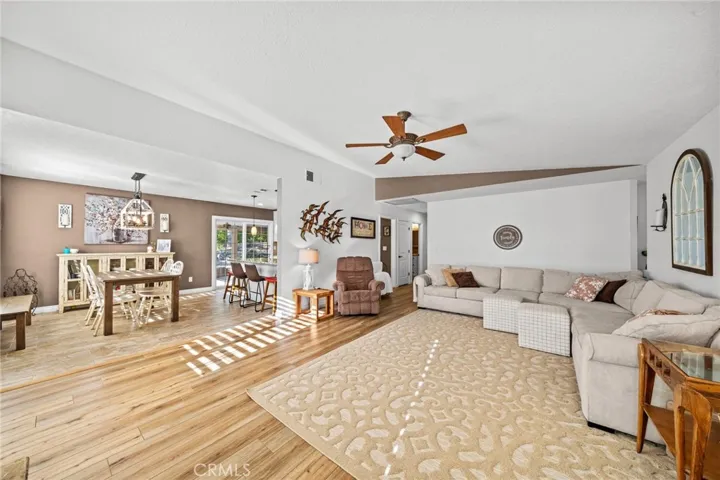 29741 Yellow Gold Drive, Canyon Lake, California 92587