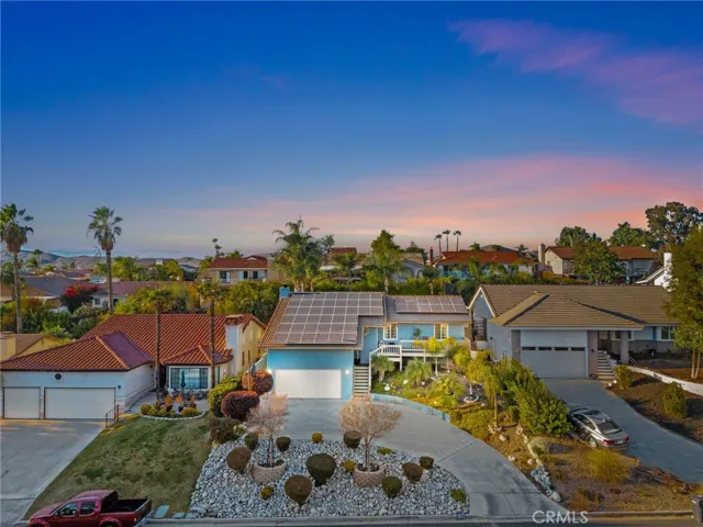 29741 Yellow Gold Drive, Canyon Lake, California 92587