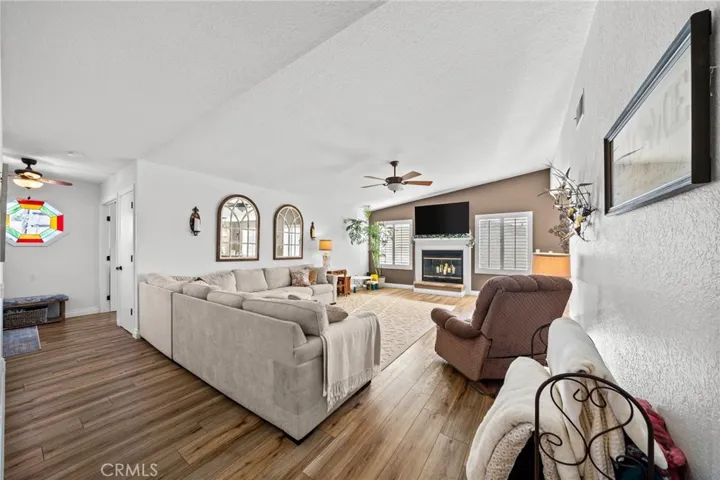 29741 Yellow Gold Drive, Canyon Lake, California 92587