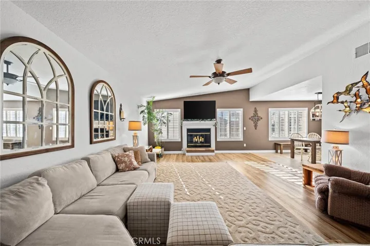 29741 Yellow Gold Drive, Canyon Lake, California 92587