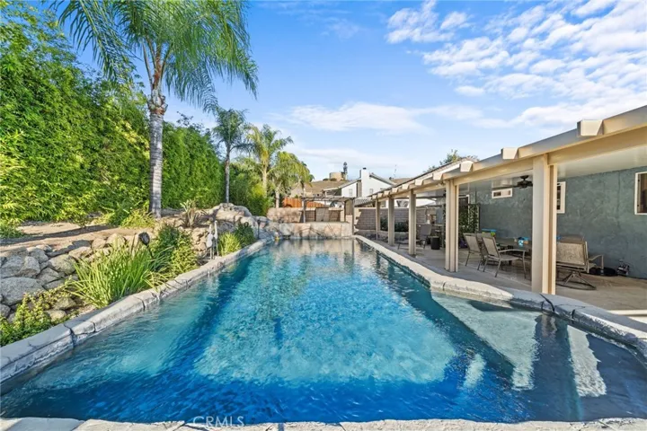 29741 Yellow Gold Drive, Canyon Lake, California 92587