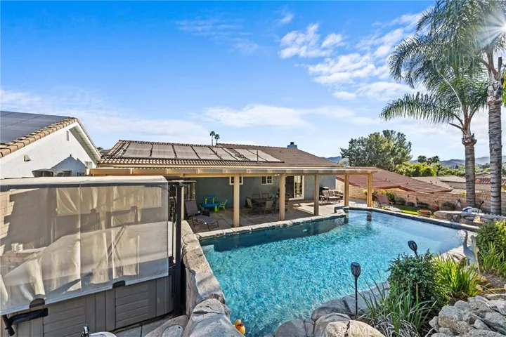 29741 Yellow Gold Drive, Canyon Lake, California 92587