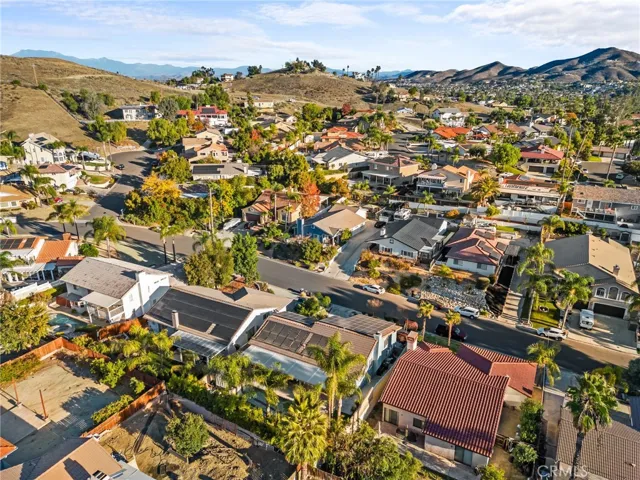 29741 Yellow Gold Drive, Canyon Lake, California 92587