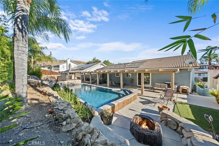 29741 Yellow Gold Drive, Canyon Lake, California 92587