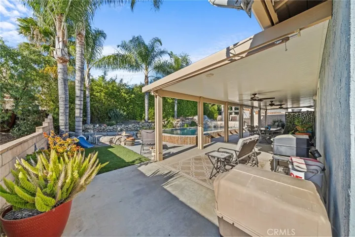 29741 Yellow Gold Drive, Canyon Lake, California 92587
