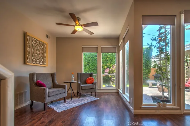 5 Woodland Drive, Irvine, California 92604
