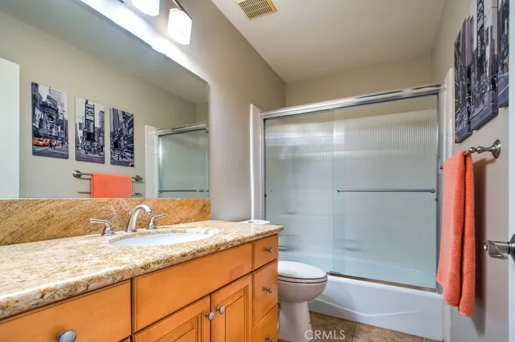 5 Woodland Drive, Irvine, California 92604