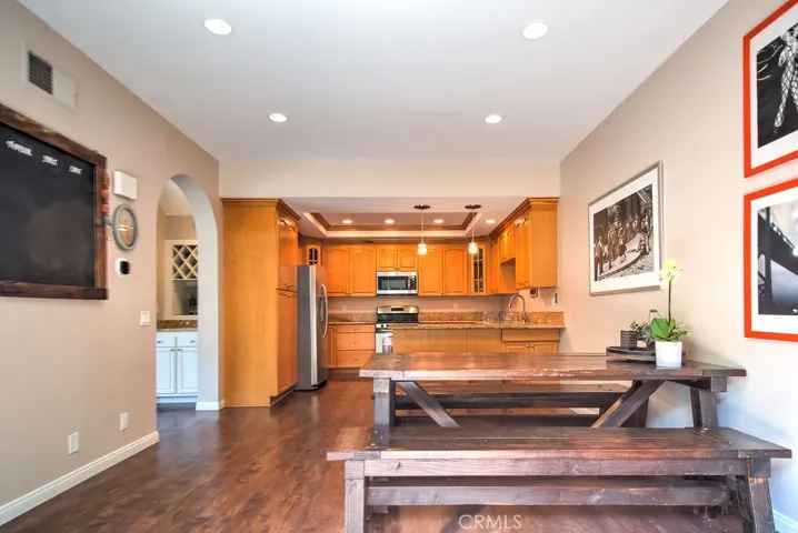 5 Woodland Drive, Irvine, California 92604