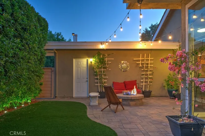 5 Woodland Drive, Irvine, California 92604