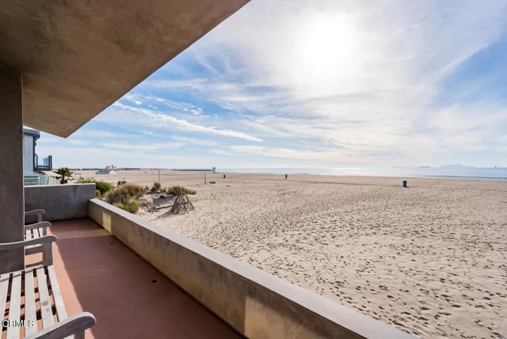 801 Ocean Dr Oxnard CA 93035-large-013-0