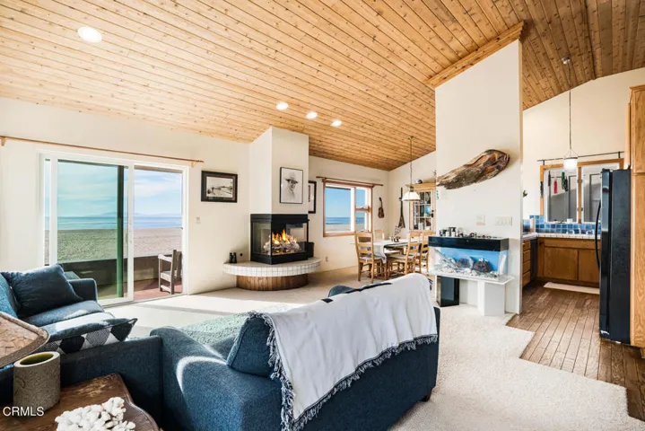 801 Ocean Dr Oxnard CA 93035-large-008-0