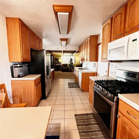 6430 Myra Avenue, Buena Park, California 90620