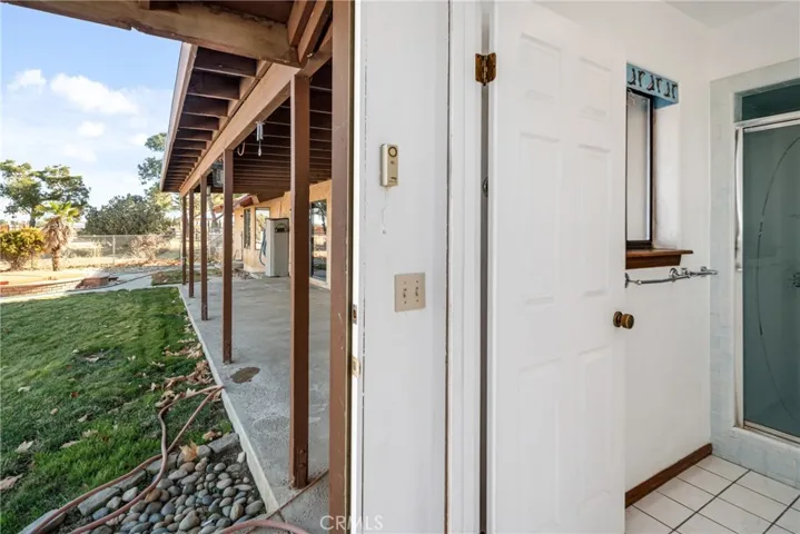 2753 W Avenue N8, Palmdale, California 93551