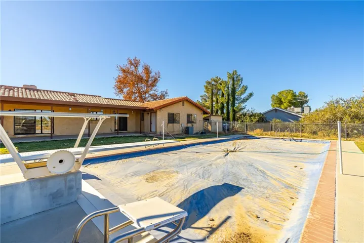 2753 W Avenue N8, Palmdale, California 93551