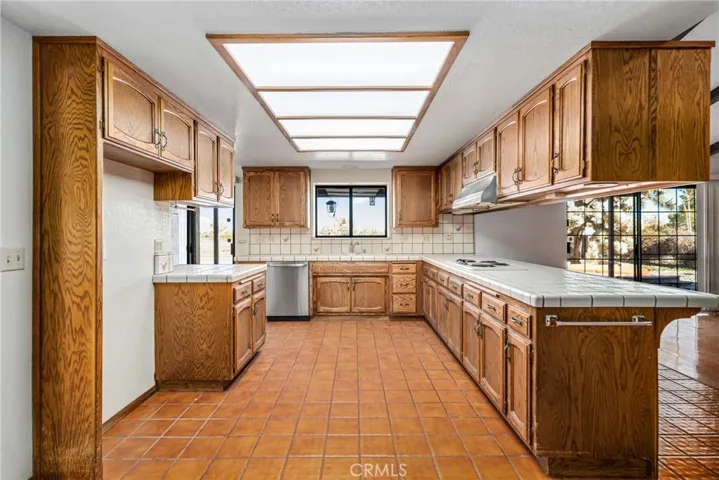 2753 W Avenue N8, Palmdale, California 93551