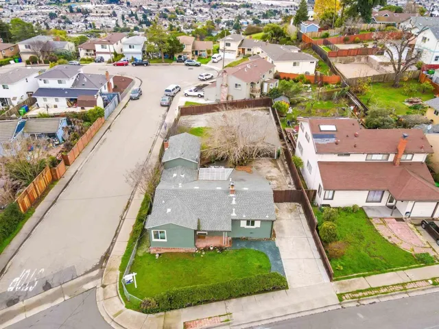 18717 Crest Ave, Castro Valley, California 94546