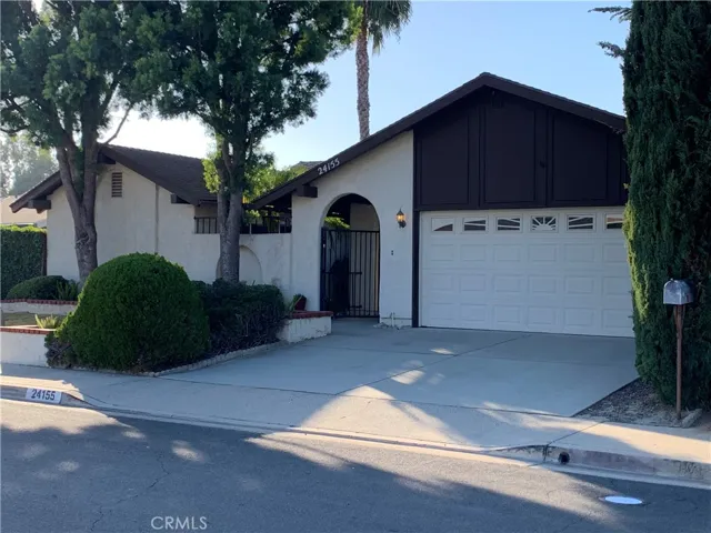 24155 Juaneno Drive, Mission Viejo, California 92691