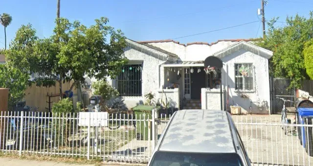 817 W 101st Street, Los Angeles, California 90044