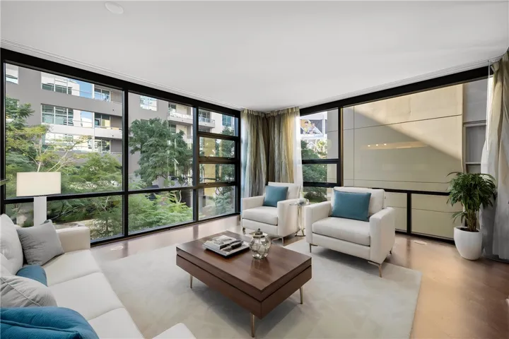 350 11th Avenue Unit 216, San Diego, California 92101
