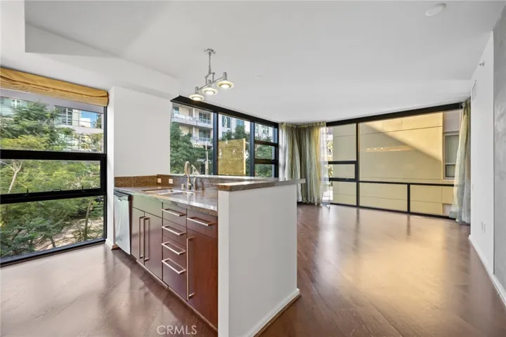 350 11th Avenue Unit 216, San Diego, California 92101