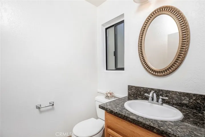 10141 Samoa Avenue 2, Tujunga, California 91042