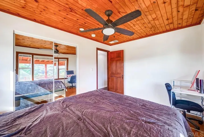 40270 Calle Vecina, Temecula, California 92592