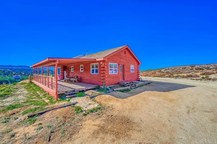 40270 Calle Vecina, Temecula, California 92592