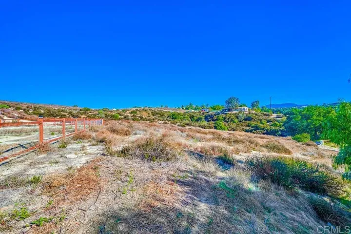 40270 Calle Vecina, Temecula, California 92592